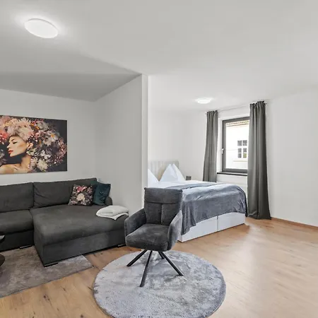 Appartement Stilvolles Zuhause In Bruck à Bruck an der Mur Extérieur photo